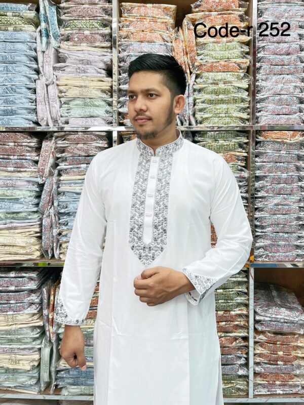 BS- Code : R-252 ( White )