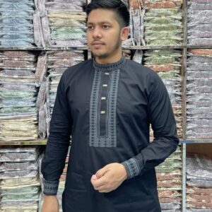 RS Platinam – Code 702 ( Black )