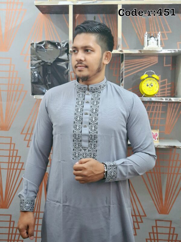 BS- Code : 451 ( Soft Grey )